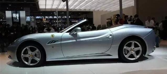 都說手動(dòng)擋更有樂趣 為何超跑不用手動(dòng)擋？