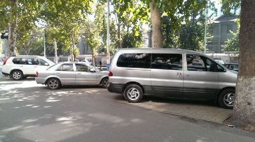 違章停車被拖壞，就該自認倒霉？告訴車主如何獲得賠償